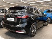 Gebraucht BMW 218 Efficient Dynamics 150 PS (110 kW) 2023 Schwarz Van / Kleinbus