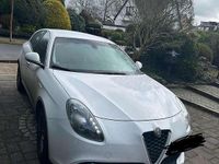 Gebraucht Alfa Romeo Giulietta Super 170 PS (125 kW) 2016 Weiß Kleinwagen