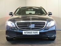 gebraucht Mercedes E220 d T DISTRONIC PLUS+BURMESTER+COMAND+SPUR