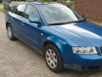 Gebraucht Audi A4 102 PS (75 kW) 2001 Blau Limousine