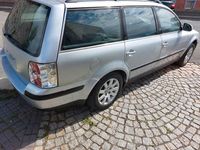 Gebraucht VW Passat Comfortline 116 PS (85 kW) 2004 Grau Kombi