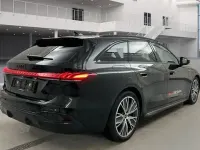 Second-hand Audi A5 S-line plus 204 CP (150 kW) 2025 Negru Break