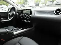 Gebraucht Mercedes B200 163 PS (119 kW) 2025 Grau metalliclack mountaingrau Kleinwagen