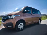 Gebraucht VW Multivan 110 PS (80 kW) 2021 Braun Van / Kleinbus