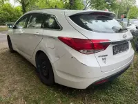 Gebraucht Hyundai i40 Edition 135 PS (99 kW) 2013 Weiß Kombi