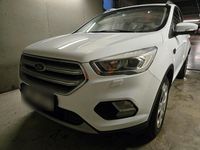 Gebraucht Ford Kuga 120 PS (88 kW) 2018 Weiß SUV
