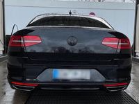 Gebraucht VW Passat R-line 179 PS (131 kW) 2015 Schwarz Limousine