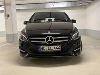 Gebraucht Mercedes B180 Style 109 PS (80 kW) 2017 Schwarz Van / Kleinbus