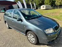 Używany Skoda Fabia 64 KM (47 kW) 2005 Szary Kombi