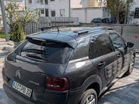 Używany Citroën C4 Shine 99 KM (72 kW) 2016 Czarny Sedan/Limuzyna