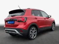 Neu VW T-Cross Style 116 PS (85 kW) 2026 Rot SUV