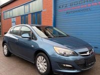 Gebraucht Opel Astra 115 PS (84 kW) 2014 Blau Kleinwagen