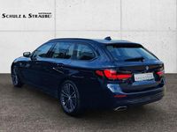 Gebraucht BMW 530 Shadowline 252 PS (185 kW) 2022 Tansanitblau (metallic) Kombi