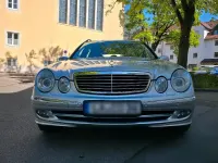 Gebraucht Mercedes E320 225 PS (165 kW) 2005 Silber Kombi