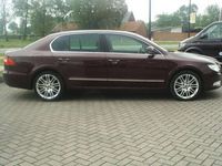 gebraucht Skoda Superb 2.0 TDI DSG Elegance Navi Xenon SHZ