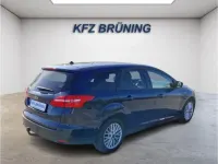 Gebraucht Ford Focus Business Edition 120 PS (88 kW) 2017 Blazerblau Kombi