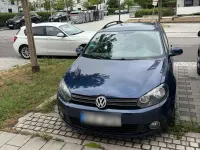 Gebraucht VW Golf VI 105 PS (77 kW) 2011 Blau Kleinwagen
