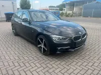 Gebraucht BMW 330 258 PS (189 kW) 2014 Schwarz Kombi