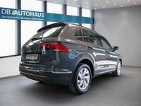 Gebraucht VW Tiguan Life 150 PS (110 kW) 2022 Grau SUV