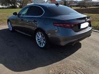 Gebraucht Alfa Romeo Giulia Super 179 PS (131 kW) 2017 Grau Limousine