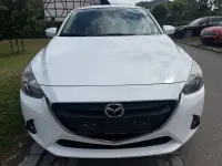 Gebraucht Mazda 2 Nakama 90 PS (66 kW) 2017 Weiß Limousine