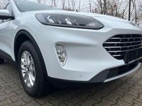 Gebraucht Ford Kuga Titanium 224 PS (164 kW) 2022 Weiß SUV