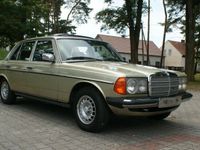 gebraucht Mercedes 230 w123 -- 80500 km