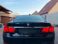 Gebraucht BMW 730 245 PS (180 kW) 2010 Schwarz Limousine