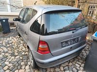 Usado Mercedes A140 82 HP (60 kW) 2000 Prateado Monovolume