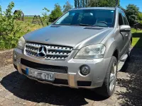 Gebraucht Mercedes ML320 224 PS (164 kW) 2007 Grau SUV
