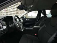 gebraucht Volvo XC60 T4 2WD Momentum (EURO 6d-TEMP) Klima Navi