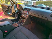 Gebraucht Mercedes C240 170 PS (125 kW) 2000 Silber Kombi