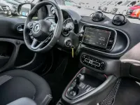 Gebraucht Smart ForTwo Coupé Exclusive 60 kW (82 PS) 2023 Schwarz Kleinwagen