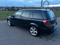 Gebraucht Opel Astra 150 PS (110 kW) 2005 Schwarz Kombi