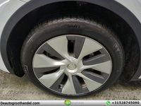 Gebraucht Tesla Model Y RWD 175 kW (238 PS) 2023 Weiß SUV