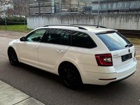 Gebraucht Skoda Octavia 131 PS (96 kW) 2019 Weiß Kombi