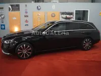 Gebraucht Mercedes E220 194 PS (142 kW) 2021 Schwarz Limousine