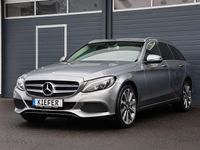 Gebraucht Mercedes C400 333 PS (244 kW) 2015 Silber Kombi