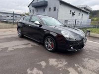 Second-hand Alfa Romeo Giulietta 170 CP (125 kW) 2016 Negru Hatchback