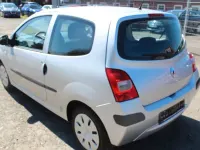 Gebraucht Renault Twingo Authentique 58 PS (42 kW) 2007 Silber Kleinwagen