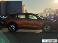 Gebraucht Peugeot e-2008 Active 100 kW (136 PS) 2022 Orange SUV