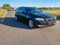 Gebraucht BMW 520 184 PS (135 kW) 2010 Schwarz Kombi
