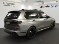Gebraucht BMW X7 M Sport 530 PS (389 kW) 2023 Bmw individual frozen pure gre SUV