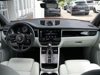 Gebraucht Porsche Macan S 381 PS (280 kW) 2022 Papaya met. SUV