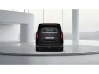 Gebraucht Mercedes T180 Progressive 116 PS (85 kW) 2025 Schwarz Van / Kleinbus