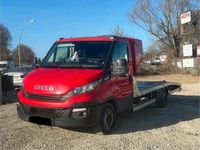 Gebraucht Iveco Daily 180 PS (132 kW) 2017 Rot