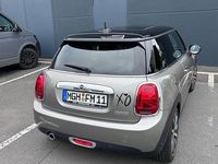 Gebraucht Mini Cooper 102 PS (75 kW) 2019 Schwarz Kleinwagen