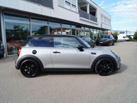 Gebraucht Mini Cooper S Classic 178 PS (130 kW) 2024 Meltingsilver iii Kleinwagen