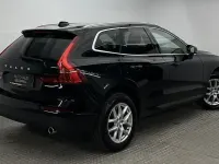 Gebraucht Volvo XC60 Pro 197 PS (144 kW) 2021 Black stone SUV