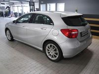 Gebraucht Mercedes A180 165 PS (121 kW) 2014 Silber Limousine